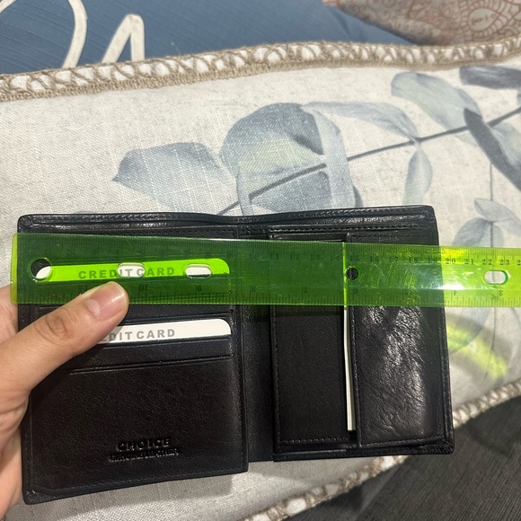 GENUINE LEATHER WALLET - Picture 14 of 16